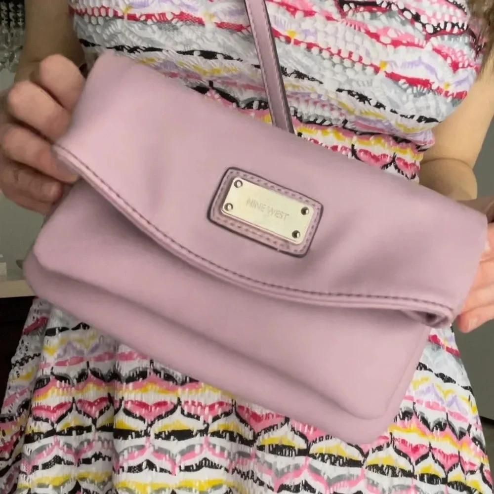 Nine West crossbody & wristlet in one - Picture 12 of 16